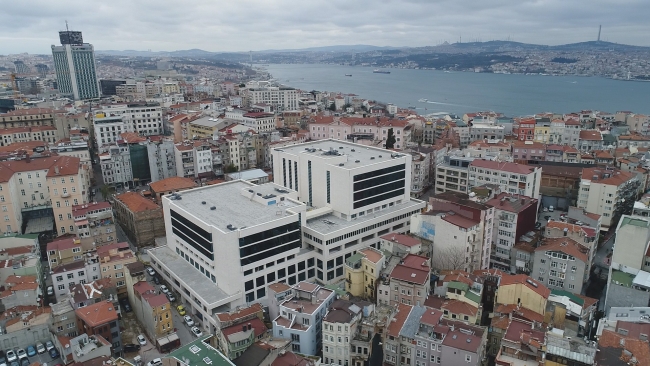 Yeniden inşa edilen Taksim İlk Yardım Hastanesi inşaatında sona gelindi